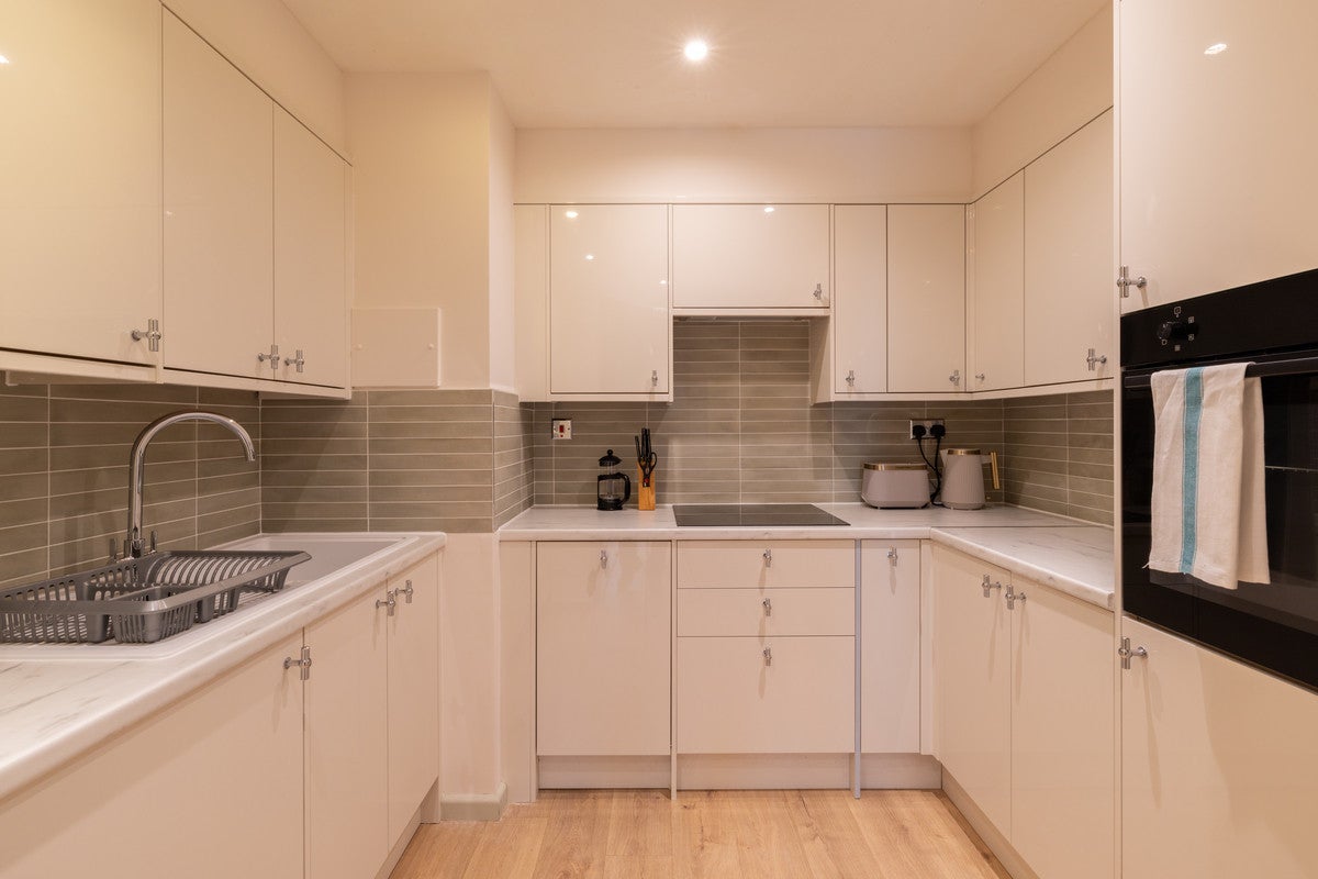 Flat Millharbour in Greater London