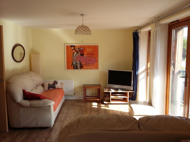 Room Pawson's Road in Greater London