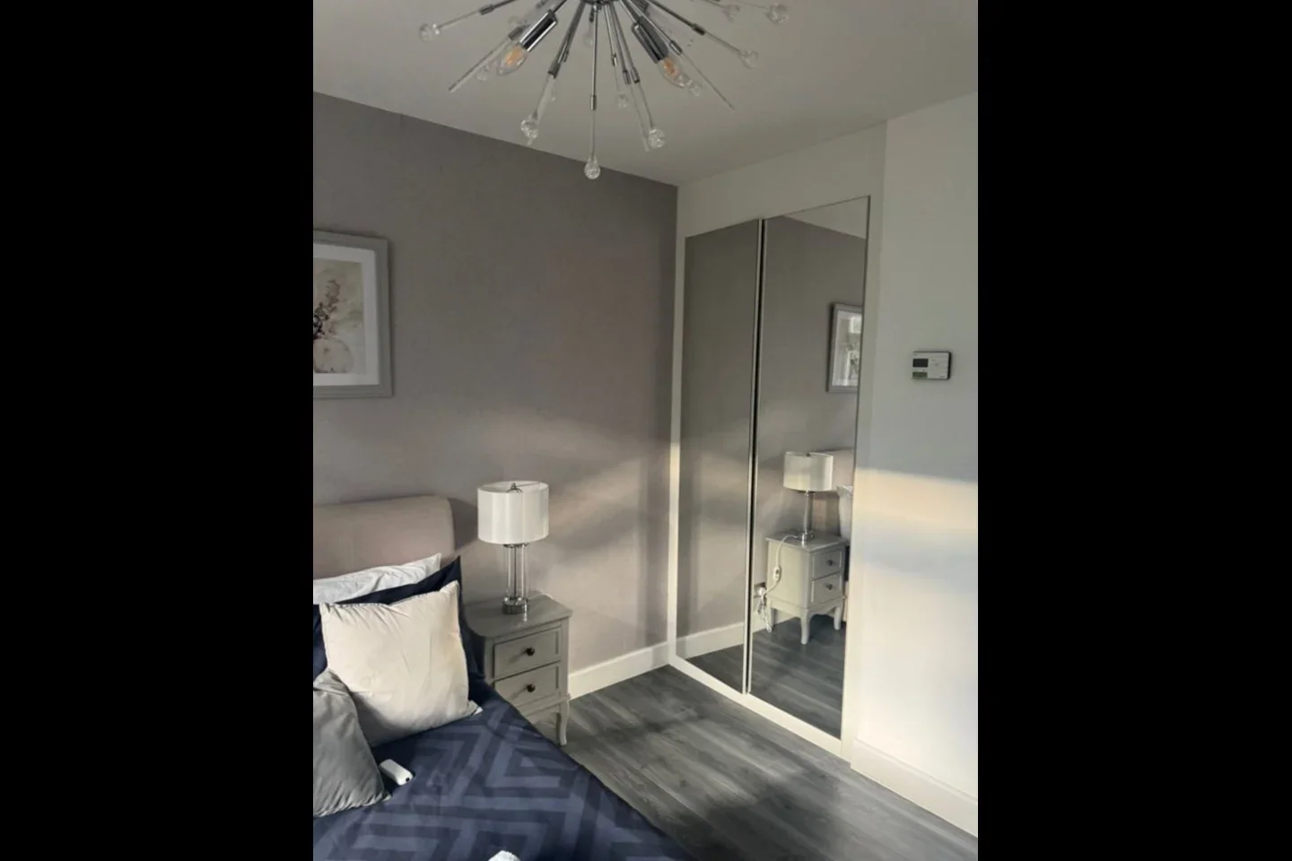 Flat Kersfield Road in Greater London