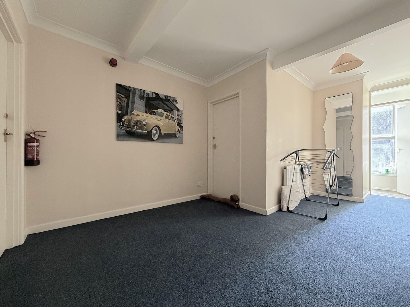 Room St Thomas' Square in Newport