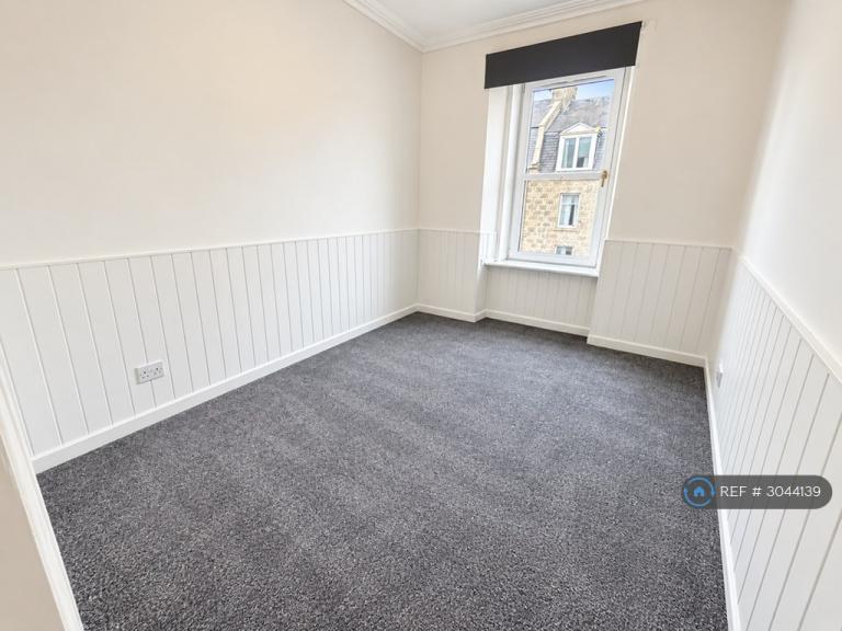 Flat Menzies Road in Aberdeen City