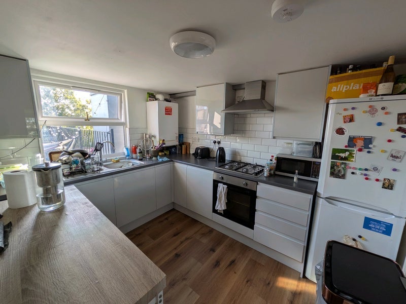 Room Bethnal Green Road in Greater London