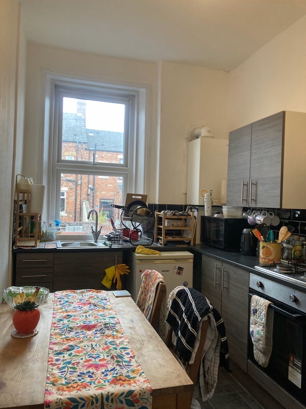 Room Westbourne Avenue in Gateshead
