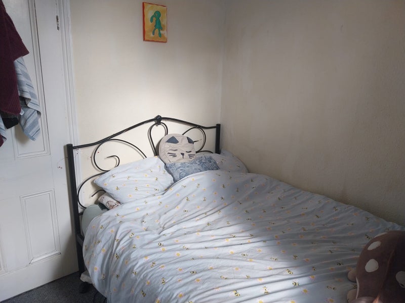 Room Westbourne Avenue in Gateshead