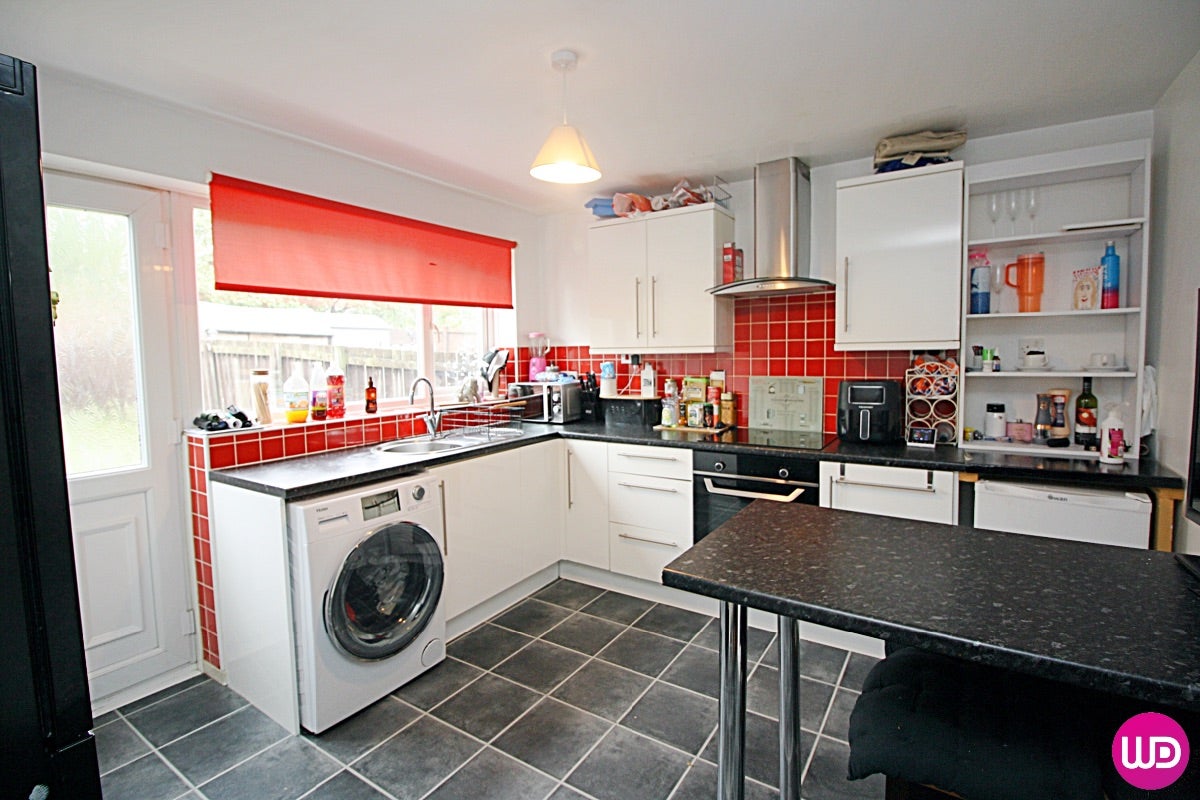 House Allerdean Close in Newcastle upon Tyne