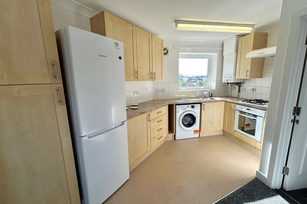 Flat Pye Bridge End in Milton Keynes