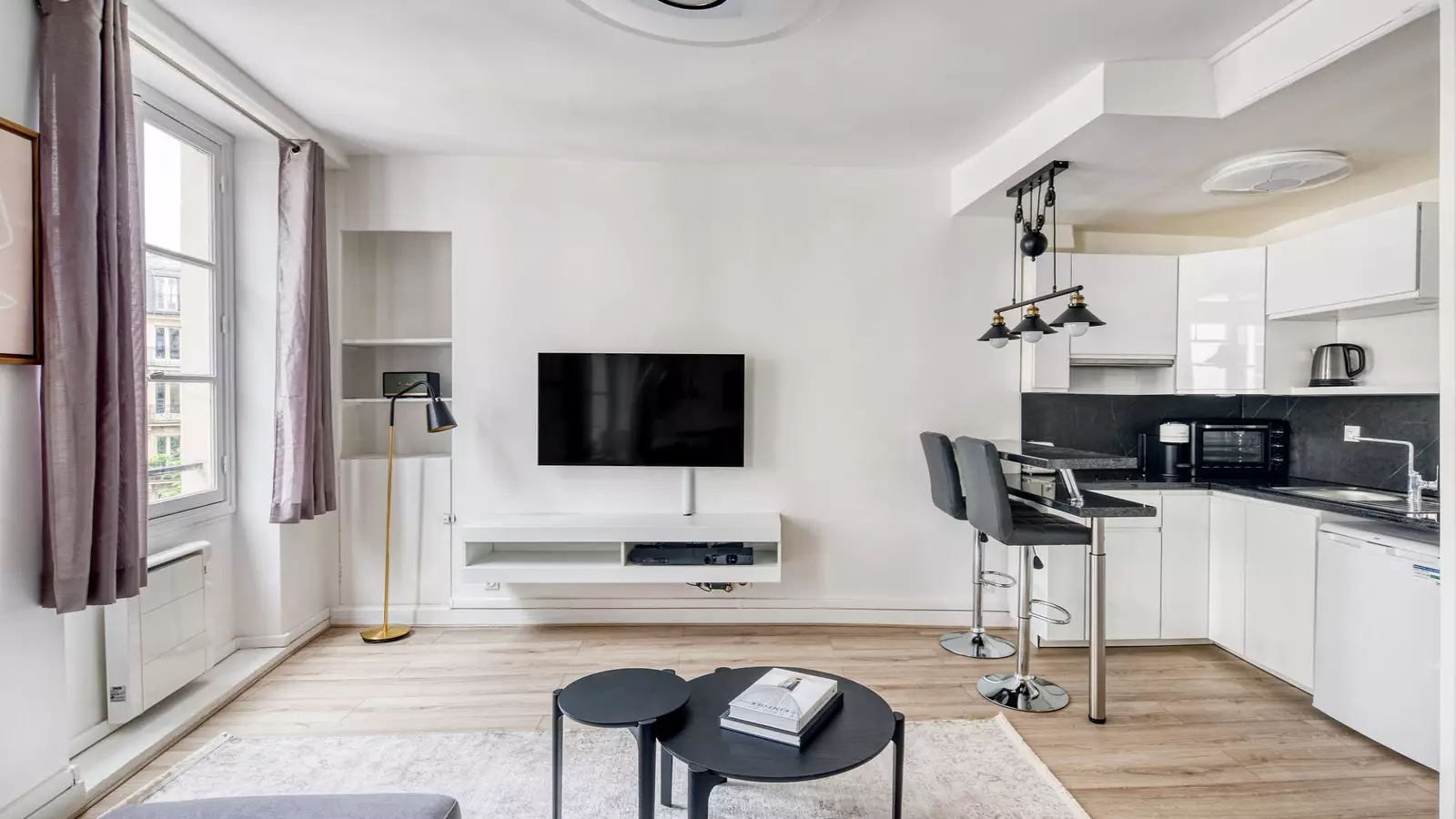 Appartement Place Henri Mondor à Paris