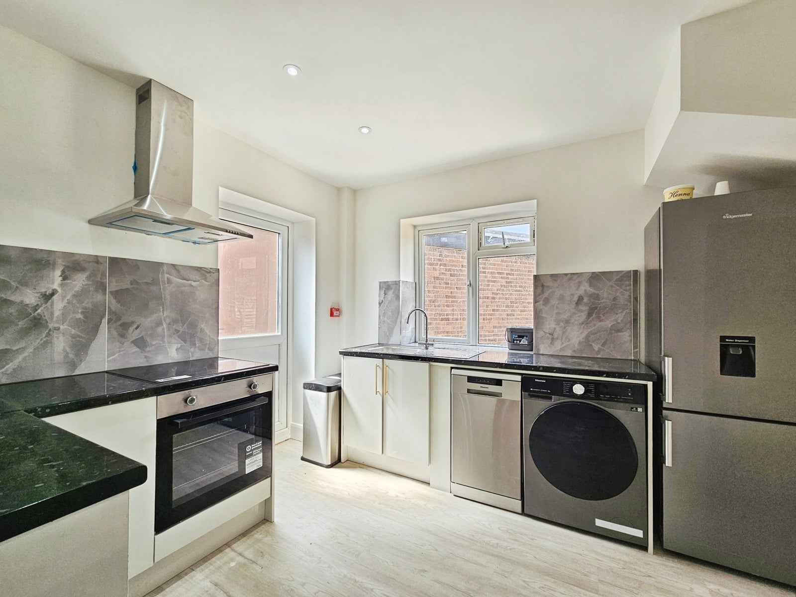Flat Elizabethan Way in Borough of Spelthorne