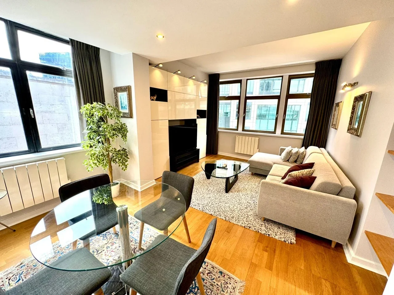 Flat Bishopsgate in City of London