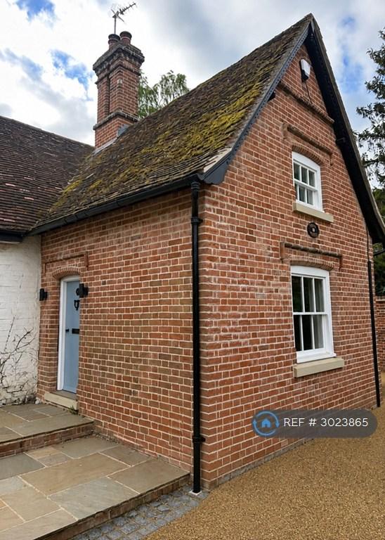 House Lower Street in East Suffolk