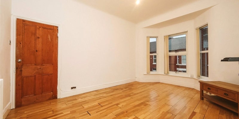 Flat Calton Avenue in Liverpool