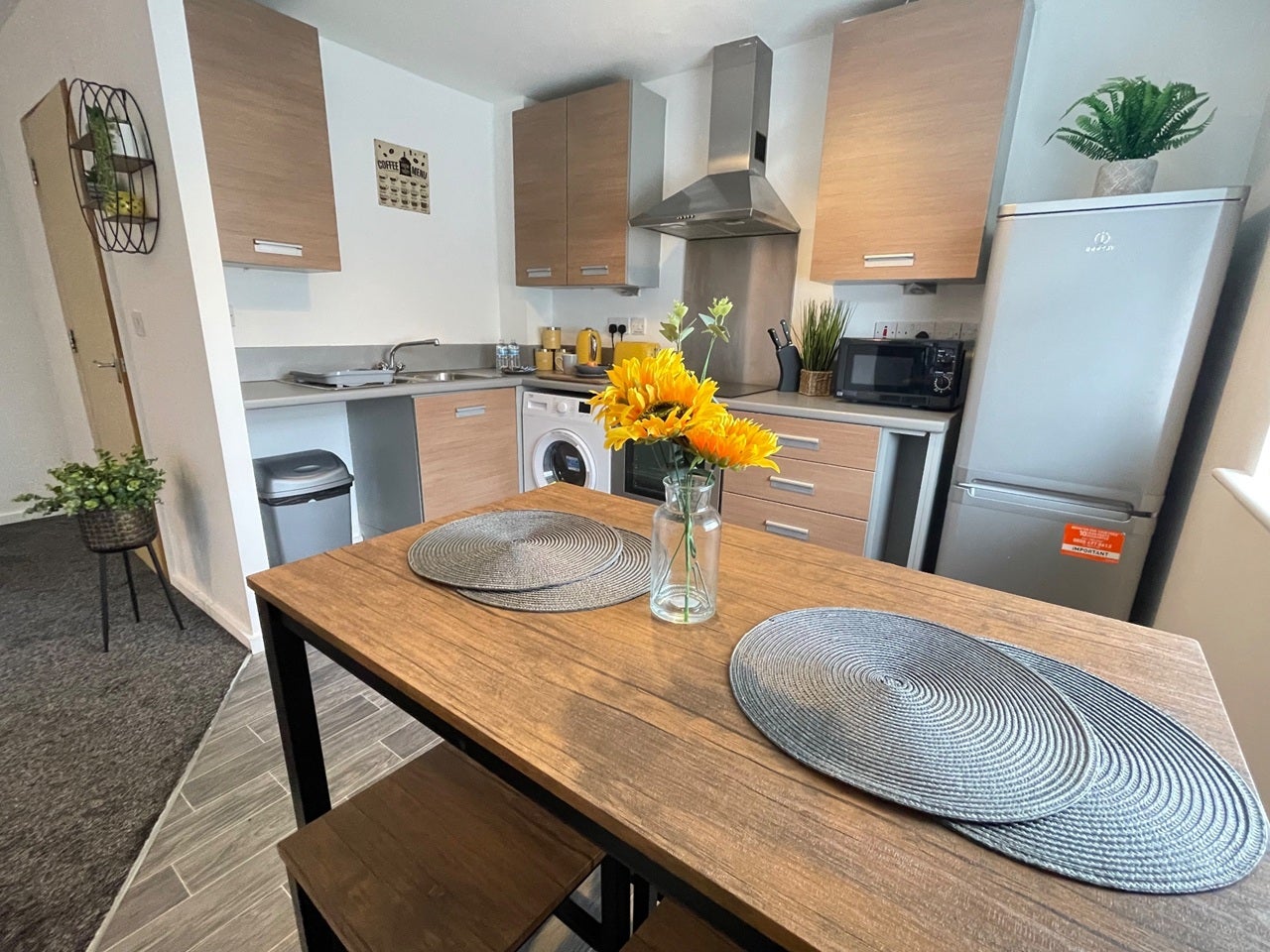 Flat Badgerdale Way in Derby