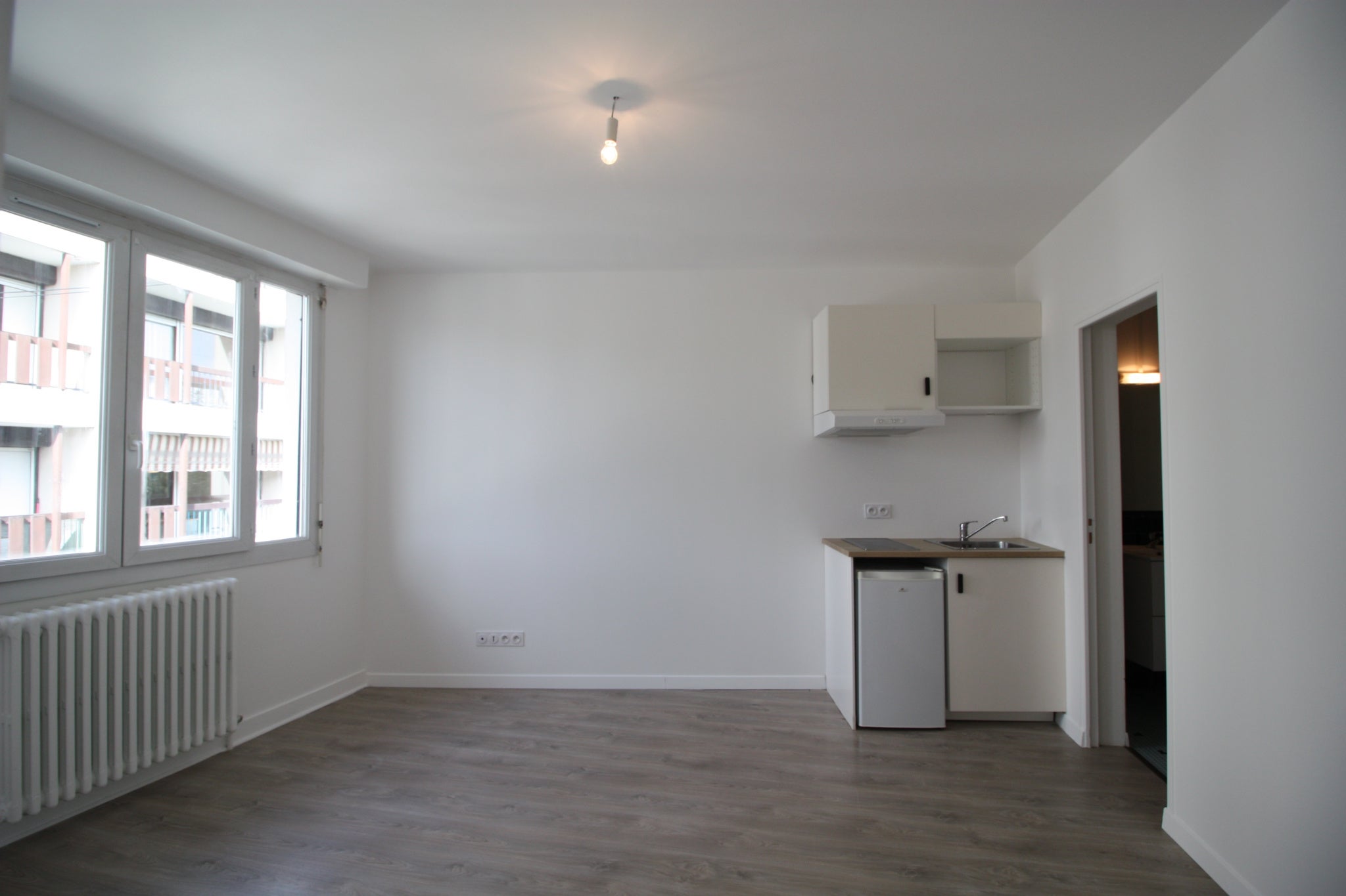 Flat Rue Francis de Pressensé in Talence