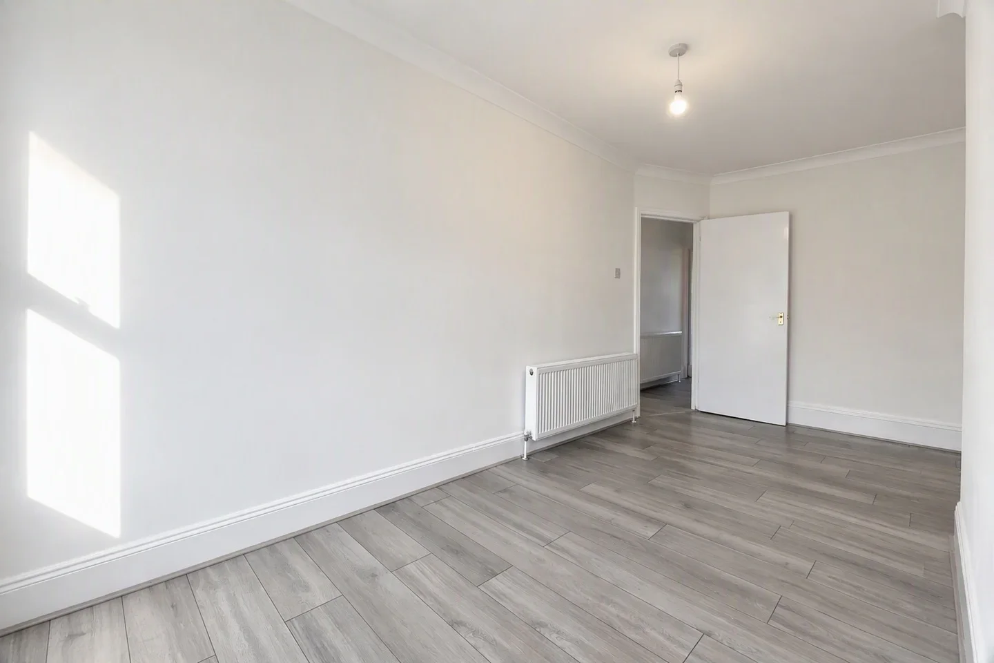 Flat Hertford Road in Greater London