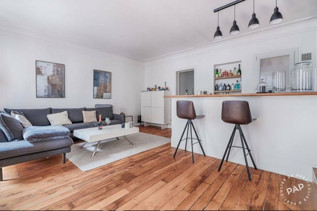 Appartement Place du Maréchal de Lattre de Tassigny à Paris