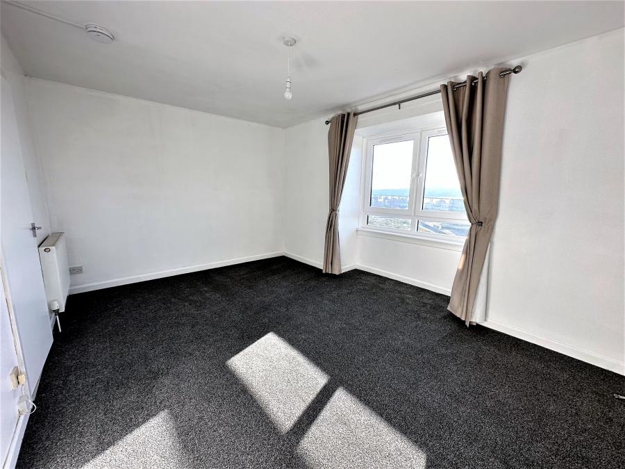 Flat Graham Place in Dundee