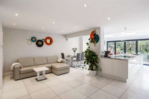 House The Cedars in St Albans