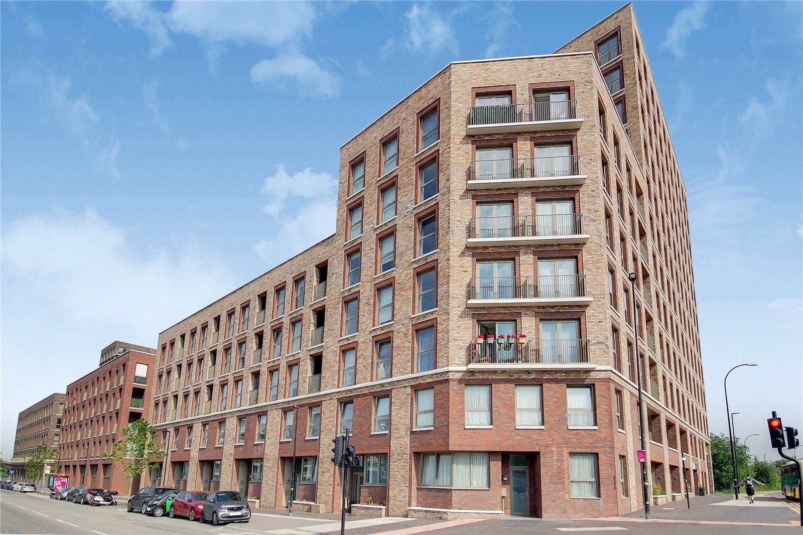 Flat Atlantis Avenue in Greater London