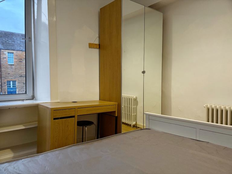 Flat Springwell Place in City of Edinburgh