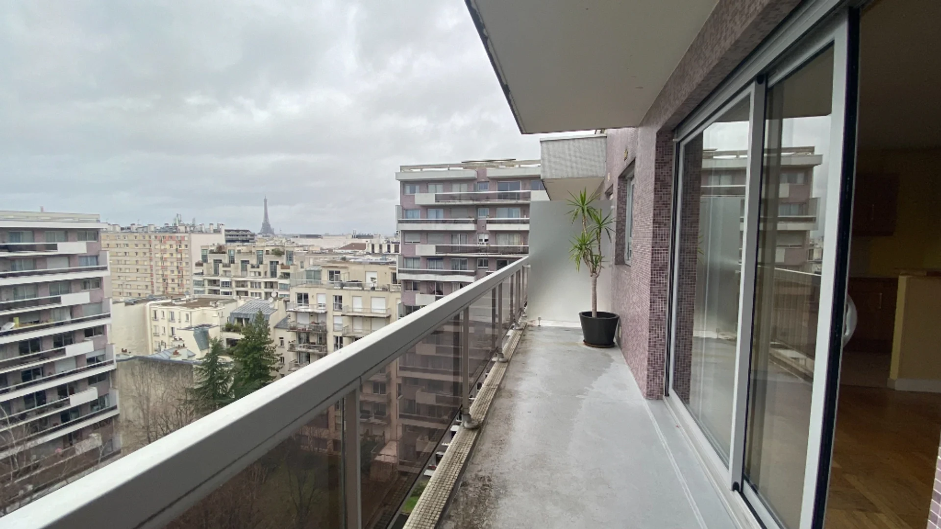 Flat Rue Labrouste in Paris