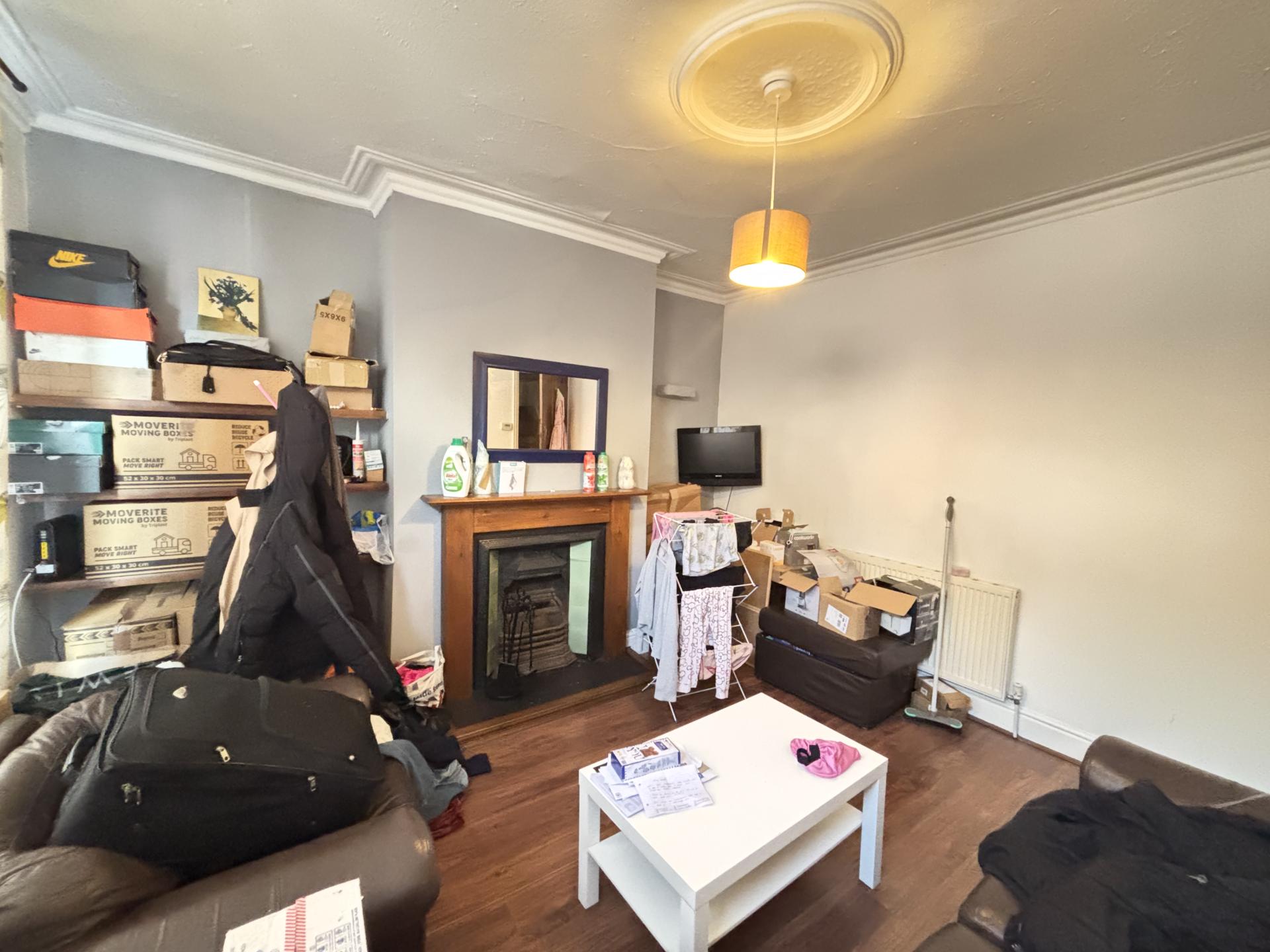 Flat Beamsley Grove in Leeds
