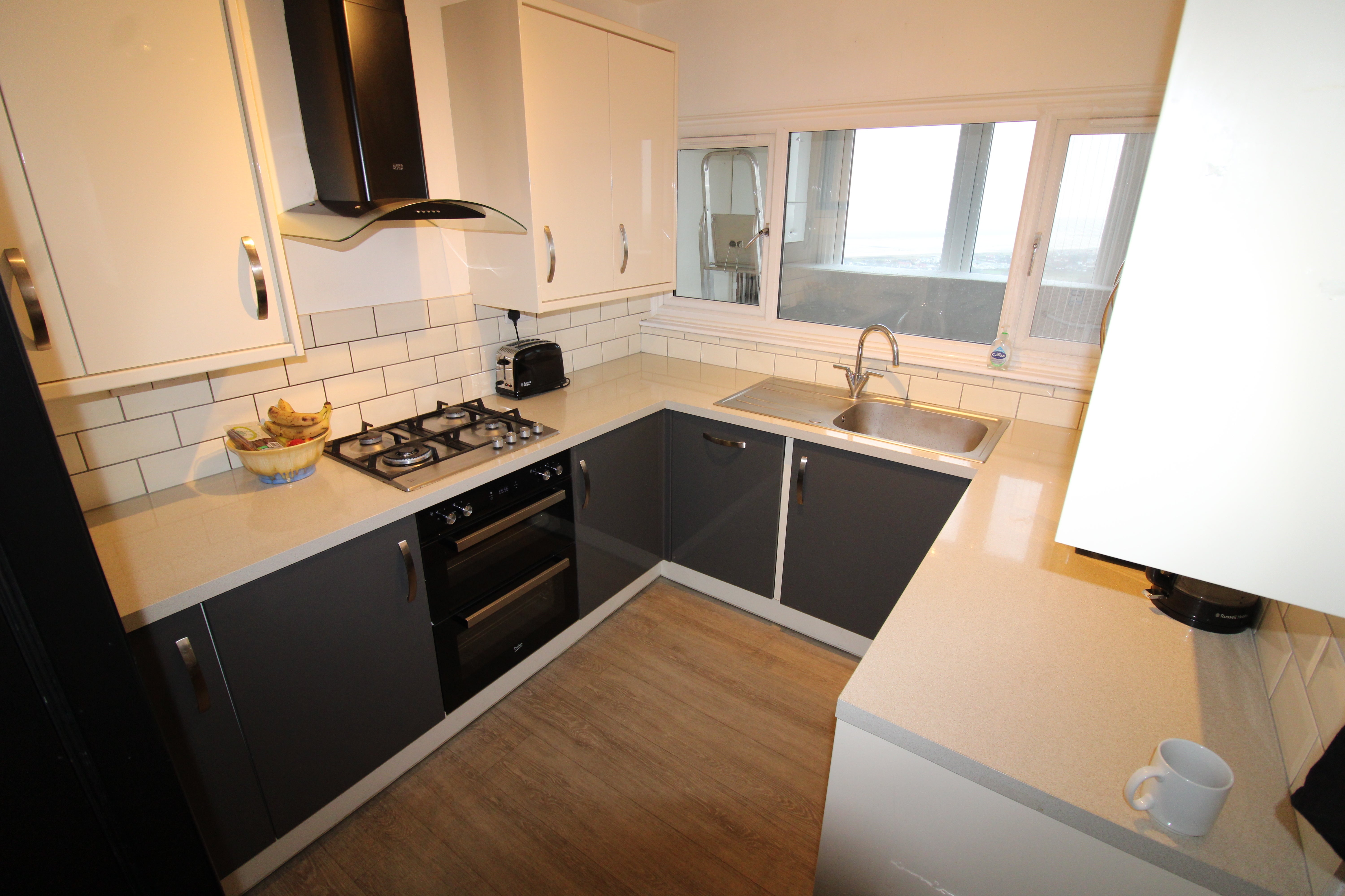 Flat Woodspring Avenue in Weston-super-Mare