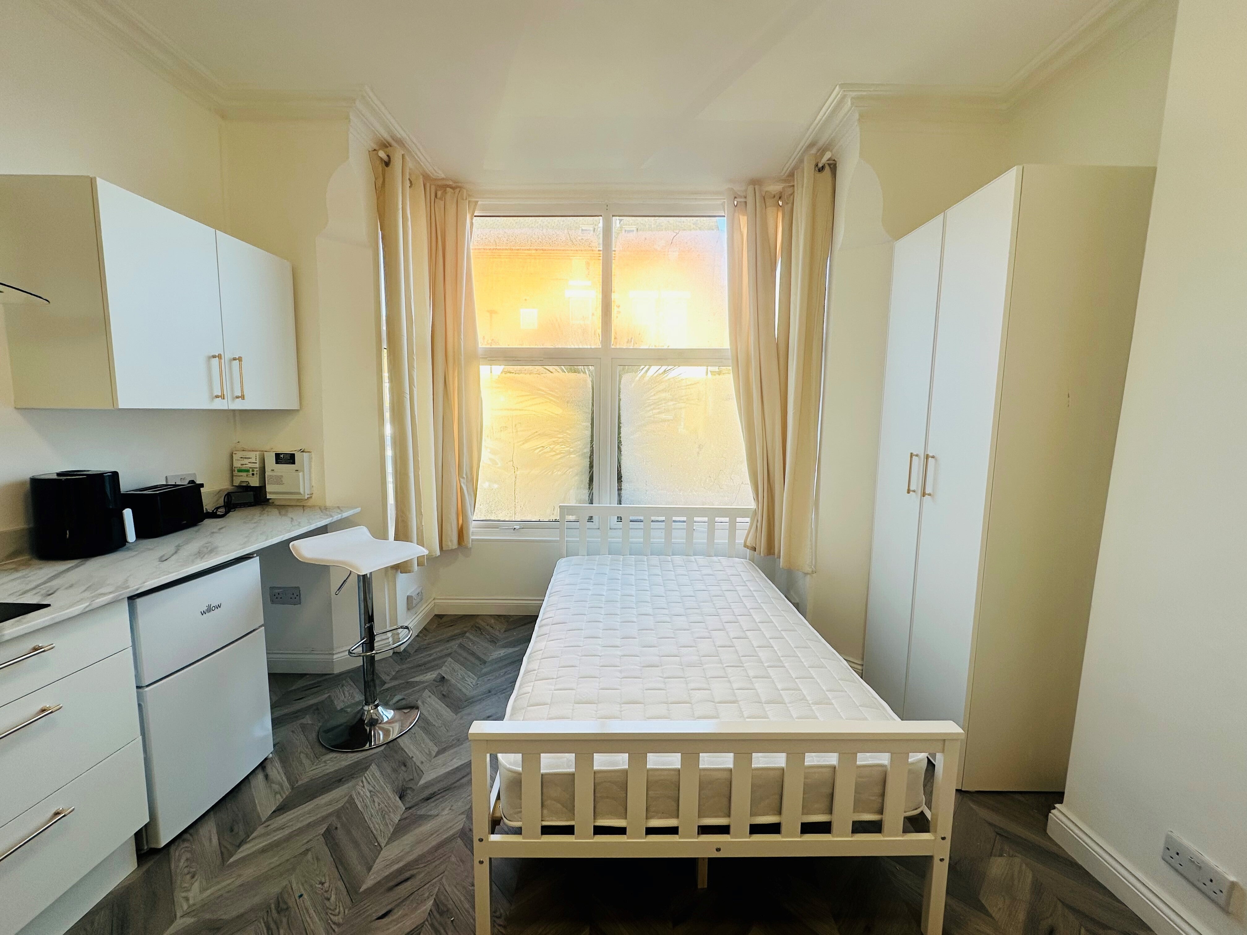 Flat Charnwood Grove in Rushcliffe