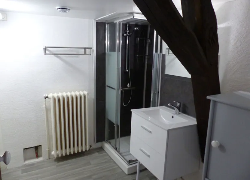 Appartement Rue de l'Est à Cosne-Cours-sur-Loire