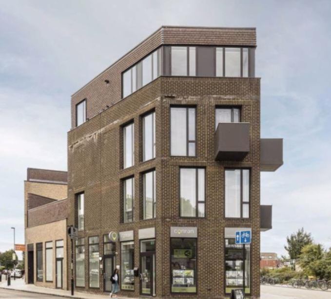 Flat Brockley Road in Greater London