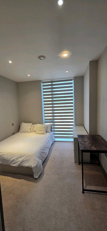 Room Brockley Road in Greater London