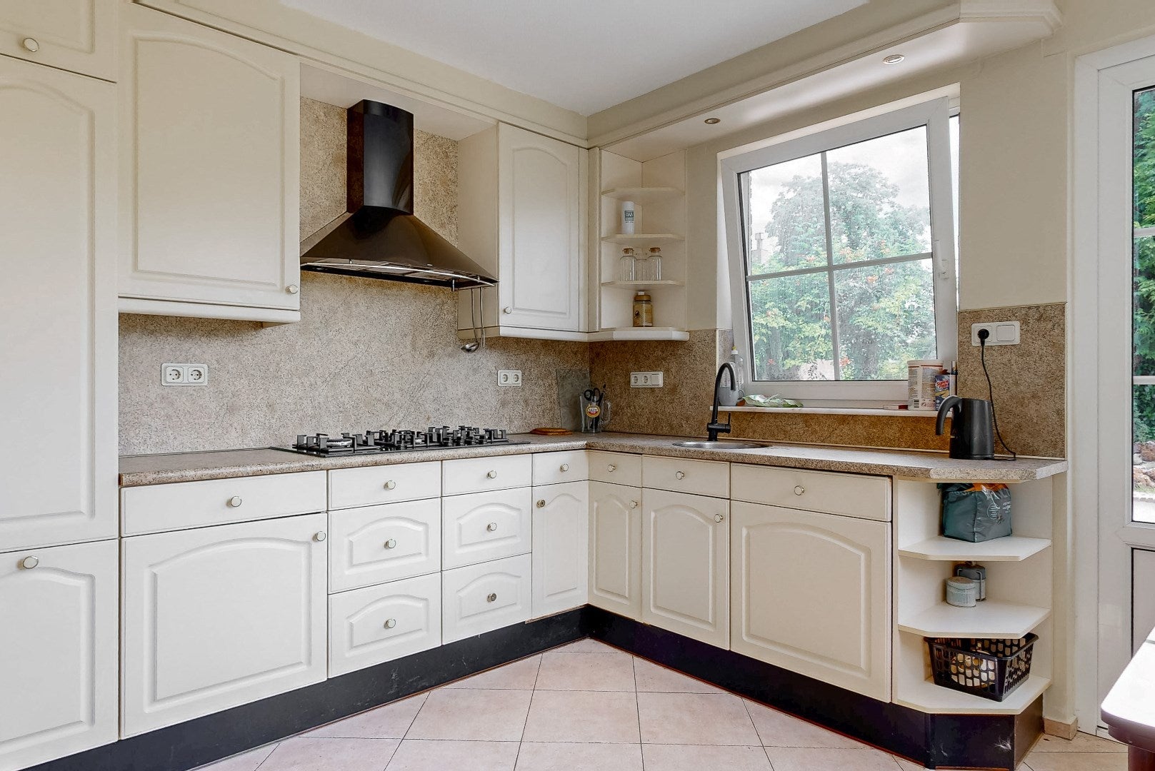 Vrijstaande woning te koop: Akkerweg 7, Linne