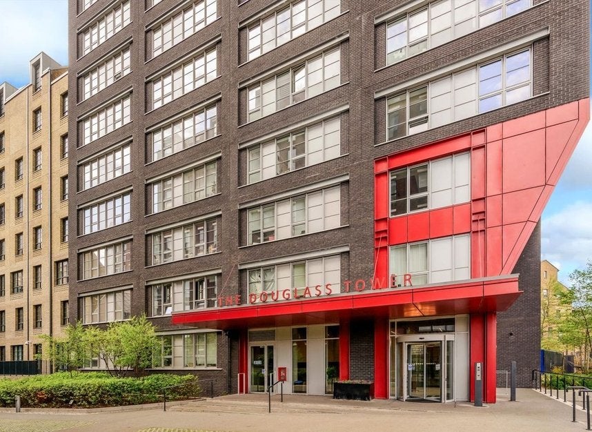 Flat Hercules Slip in Greater London
