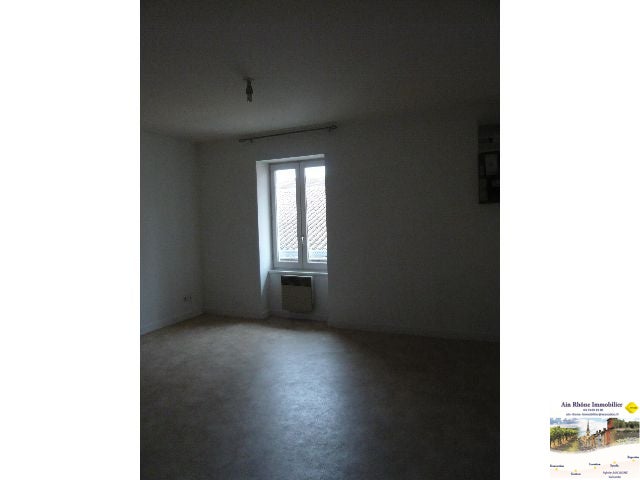 Flat Rue Dechavanne in Villefranche-sur-Saône