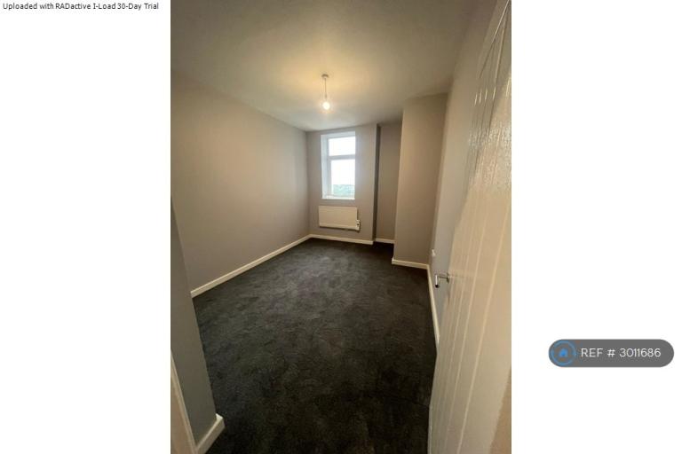 Flat Regent Street in Barnsley
