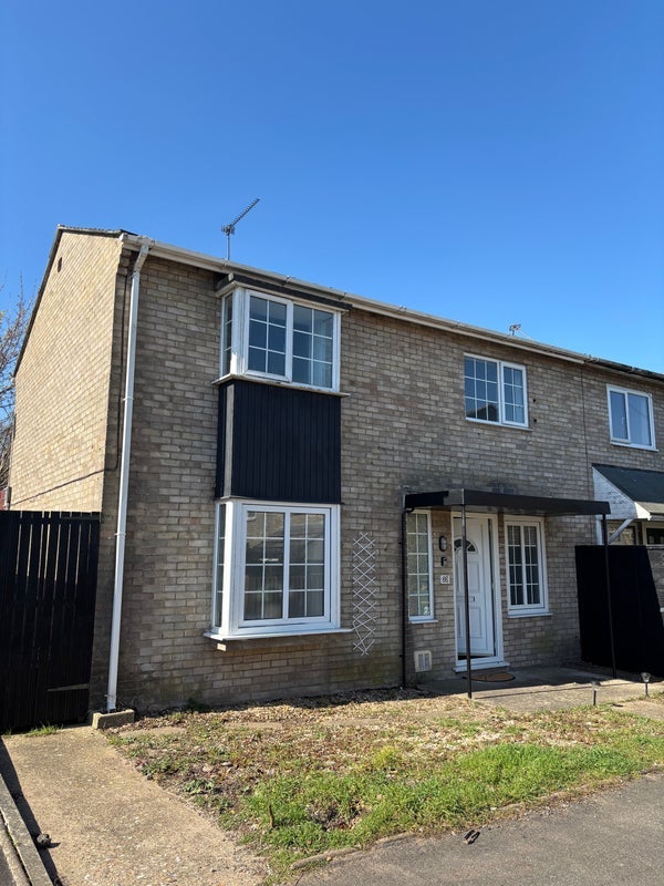 House Mingay Road in Breckland District