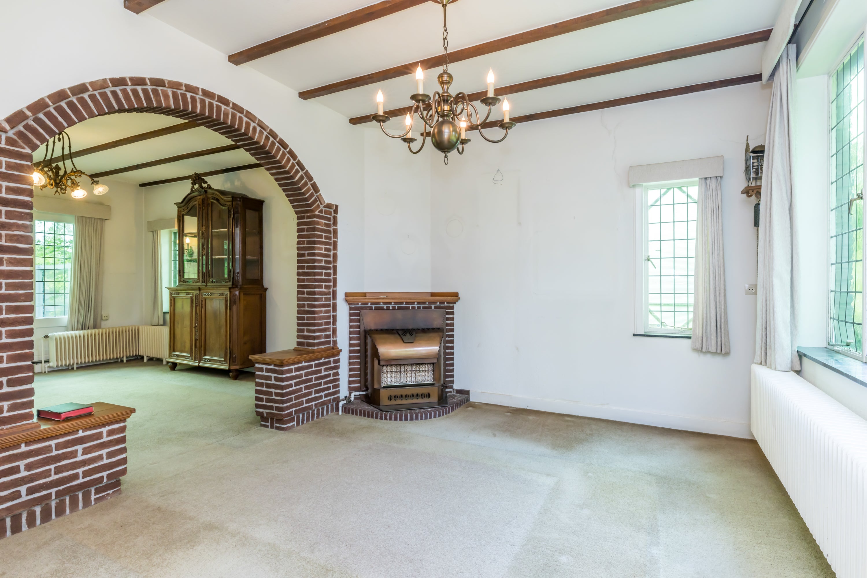 Vrijstaande woning te koop: Juliana-Bernhardlaan 125, Hoensbroek