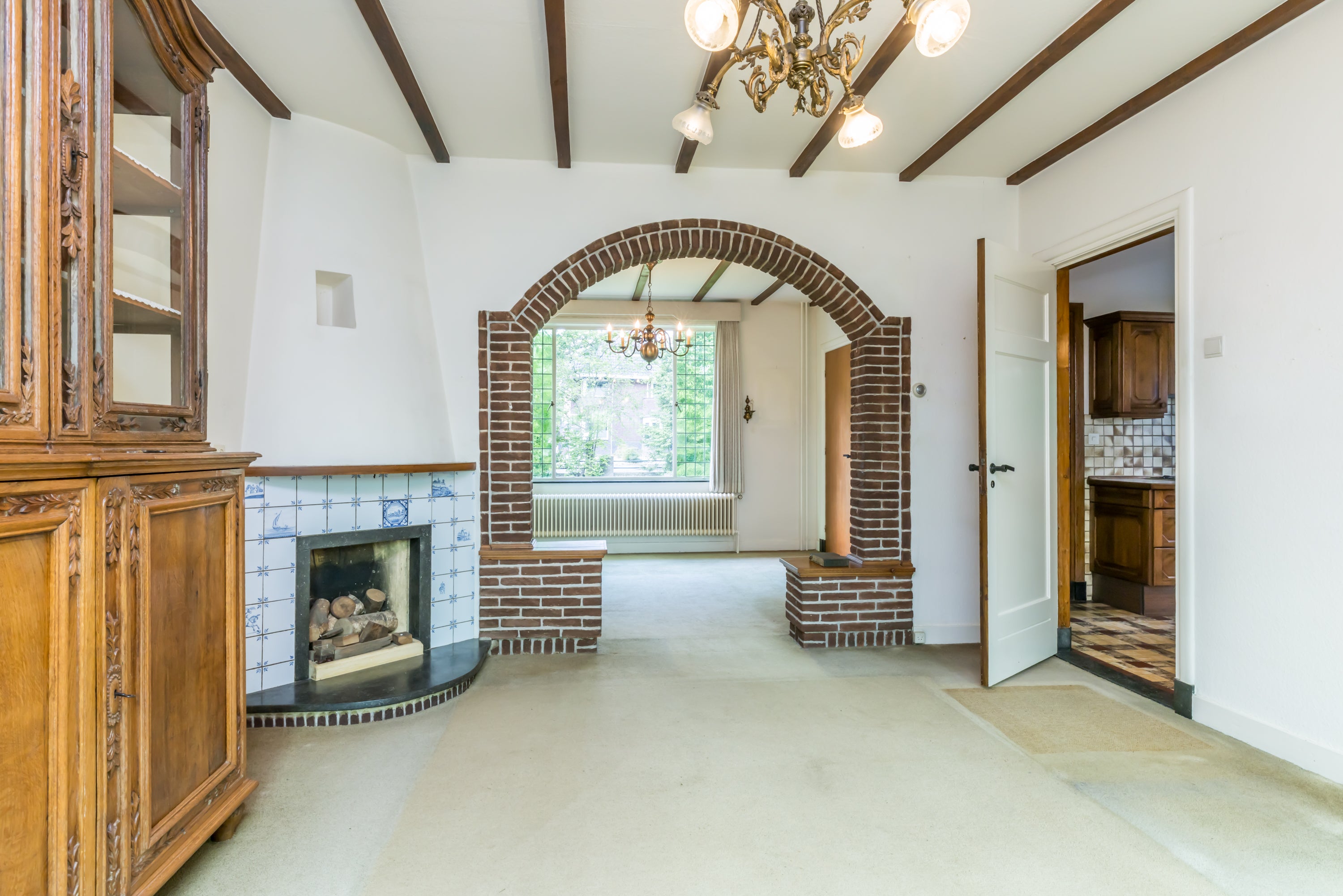 Vrijstaande woning te koop: Juliana-Bernhardlaan 125, Hoensbroek