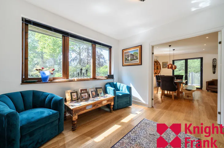 House Hurstwood in South Ascot