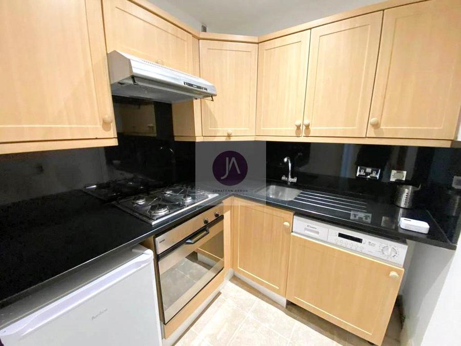 Flat Ryder's Terrace in City of Westminster