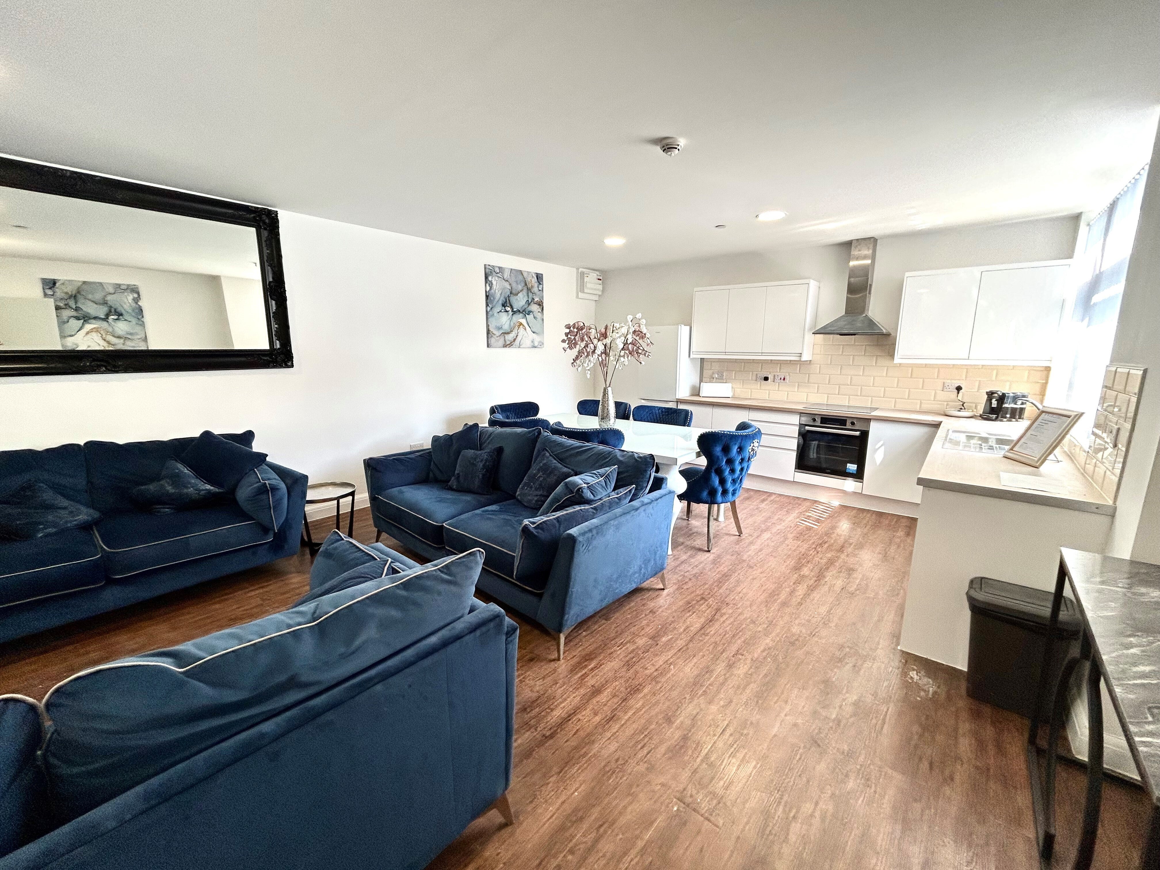 Flat Mount Stuart Square in Cardiff