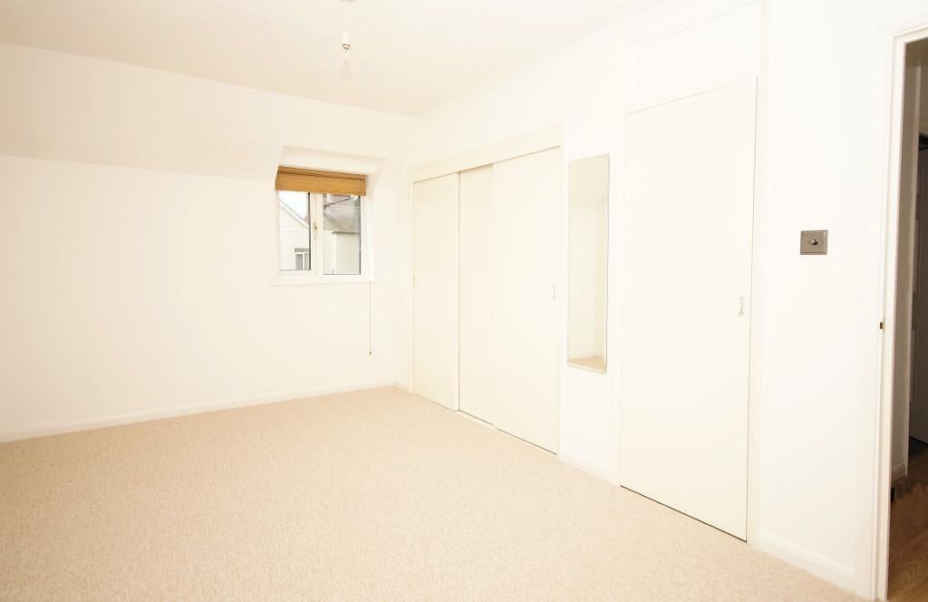 Flat Whyke Close in Chichester