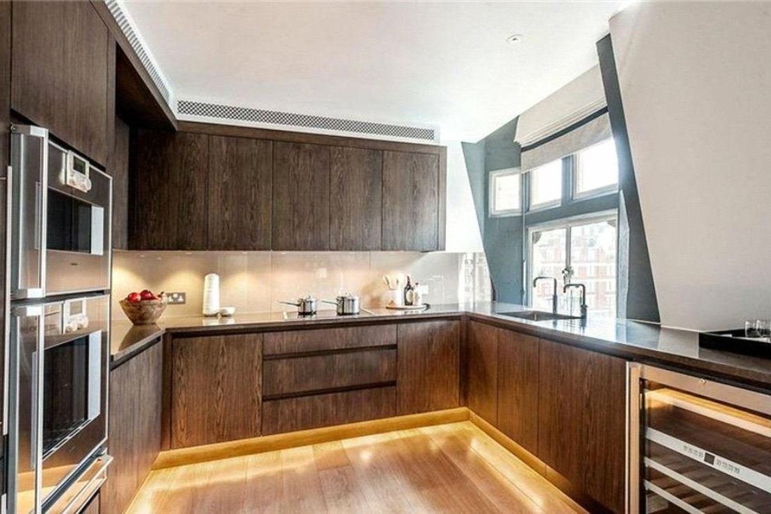 Flat Duke Street in City of Westminster