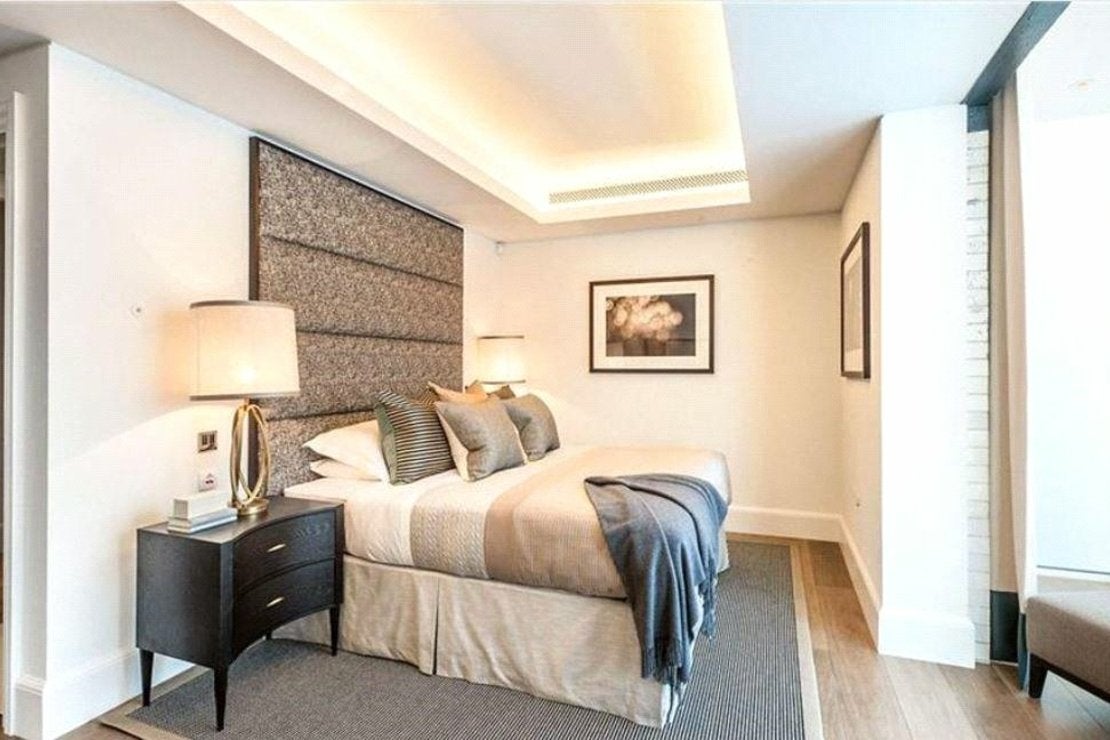 Flat Duke Street in City of Westminster