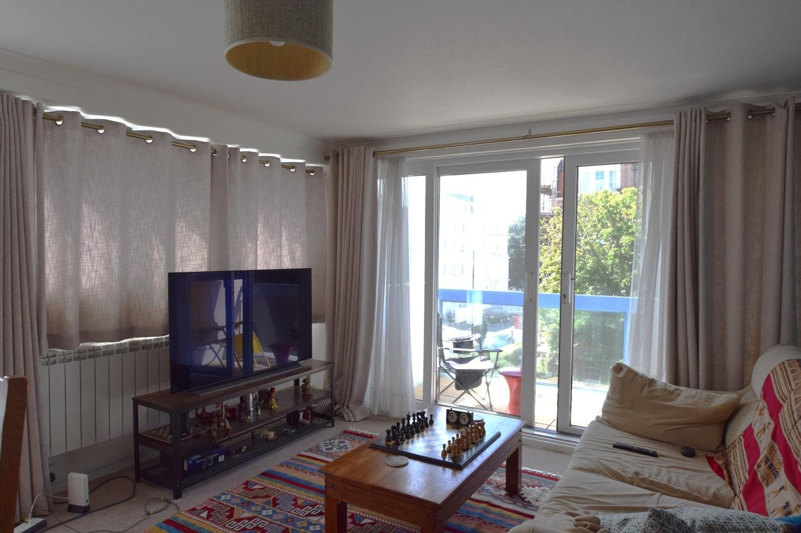 Flat Hartington Place in Eastbourne