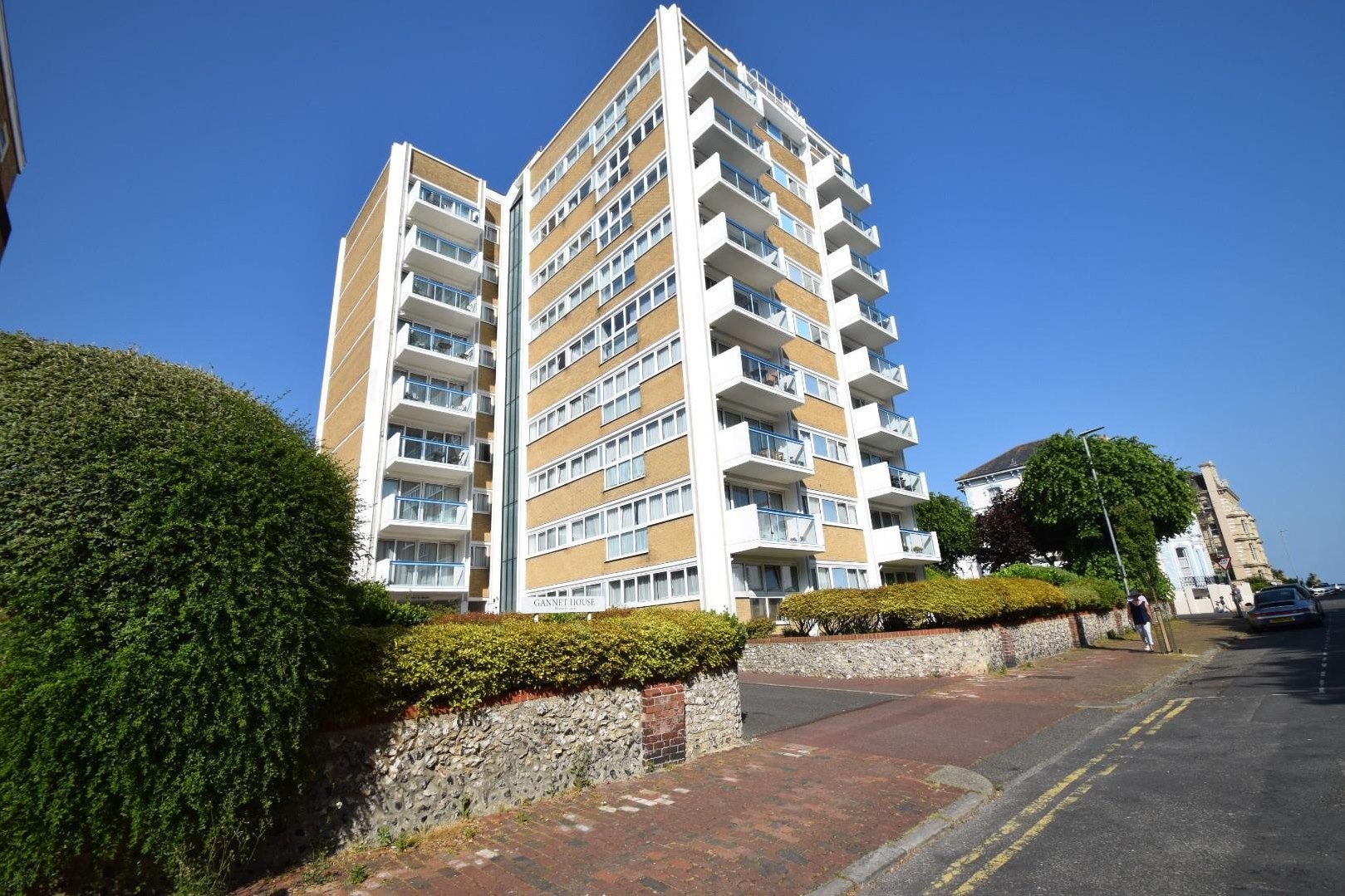 Flat Hartington Place in Eastbourne