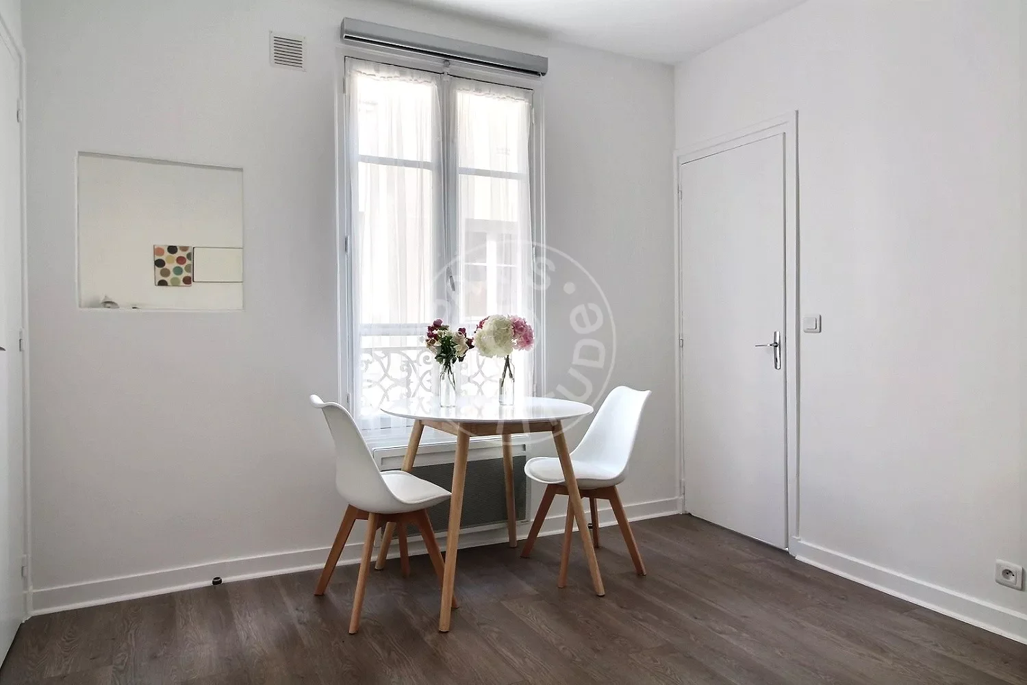 Appartement Rue de Nemours à Paris