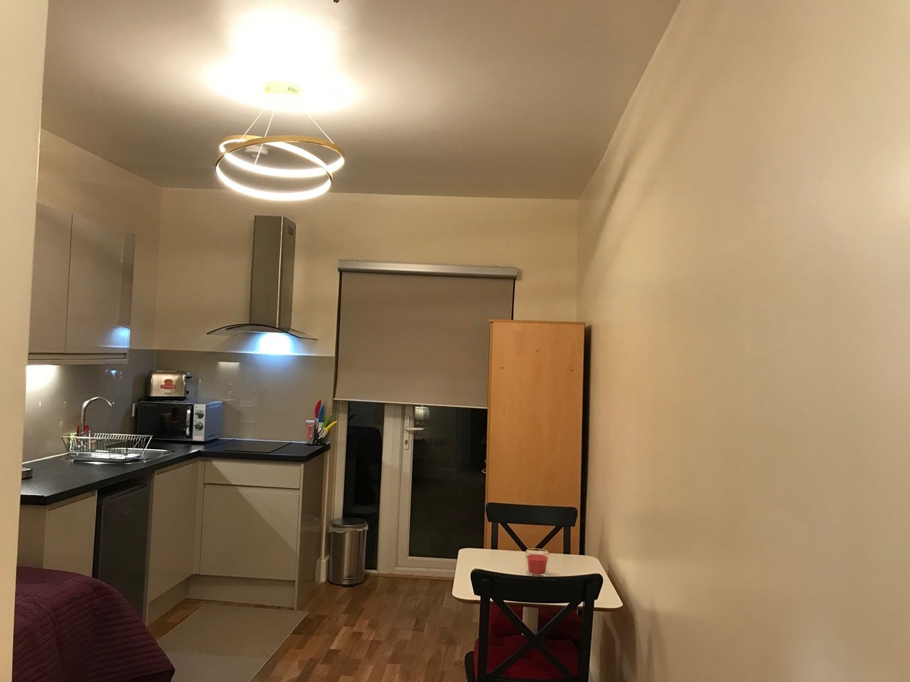 Flat Hendon Way in Greater London