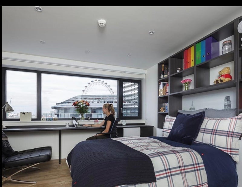 Flat Walworth Road in Greater London