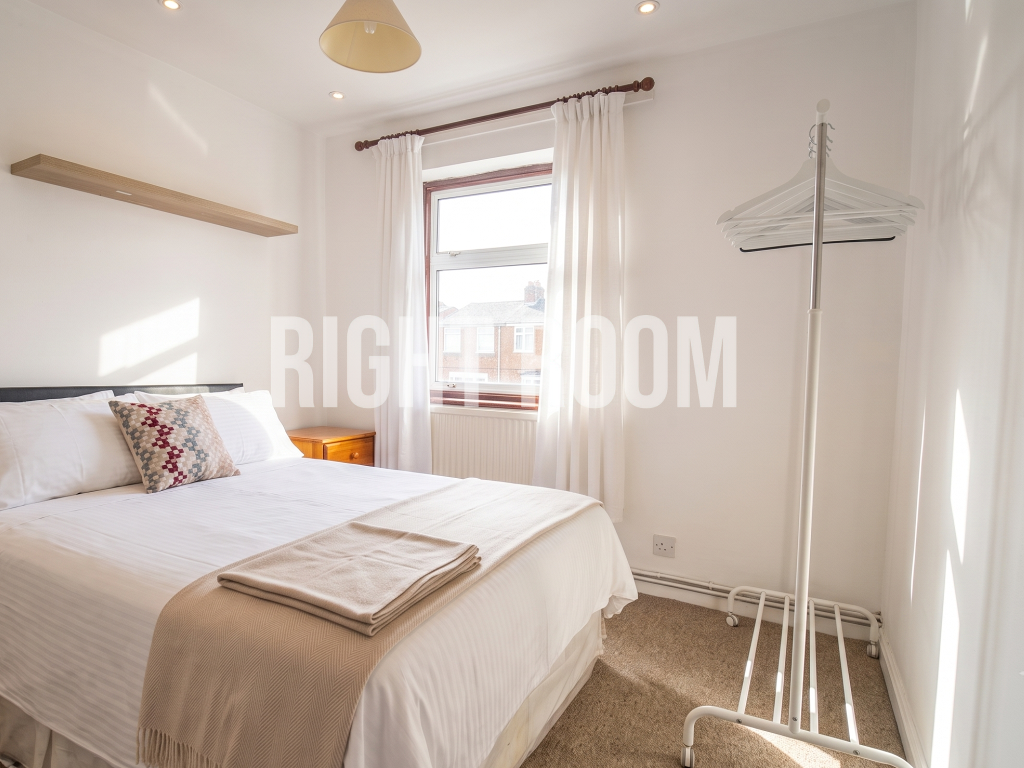 Room Thornbury Close in Greater London