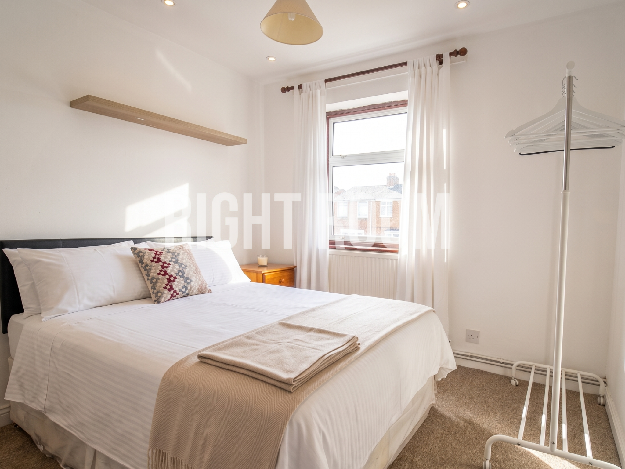 Room Thornbury Close in Greater London